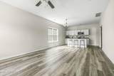 812 Rosemary Ln - Photo 4