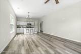 812 Rosemary Ln - Photo 5