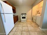 951 Brook St - Photo 3