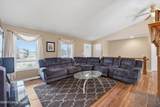 7001 Derby Dr - Photo 8