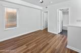 2745 Grinstead Dr - Photo 23