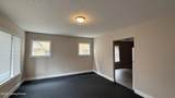 922 43rd St - Photo 12