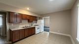 922 43rd St - Photo 4