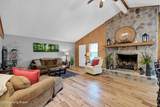 403 Wyandotte Rd - Photo 9