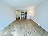 1935 Gardiner Ln - Photo 4