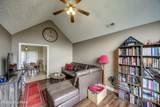 110 Tulip Dr - Photo 6