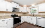 369 Meadowview Dr - Photo 18