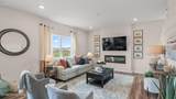 6402 Meadow Creek Ct - Photo 11