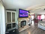 433 Thomas Ln - Photo 3