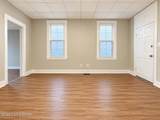 1817 Frankfort Ave - Photo 2