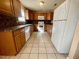 907 Hackberry St - Photo 4
