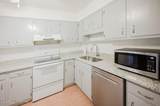 1007 Lake Pl - Photo 10
