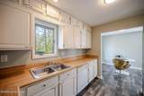 5560 Forest  Lake Dr - Photo 12