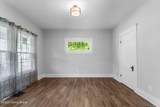 4149 Greenwood Ave - Photo 17