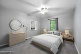 188 Saint Matthews Ave - Photo 18