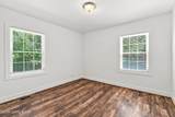 2411 5th St - Photo 23