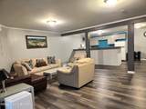 1815 Gardiner Ln - Photo 15