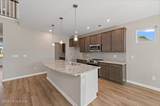 102 Dayflower Ct - Photo 5