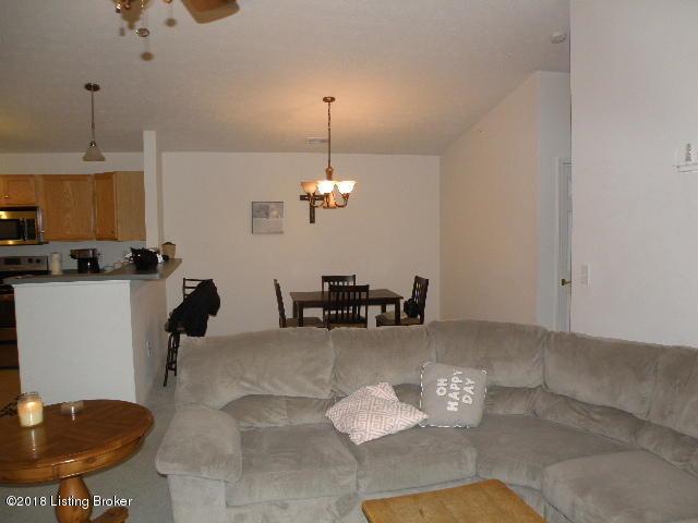 2704 Bradford Commons Dr - Photo 1