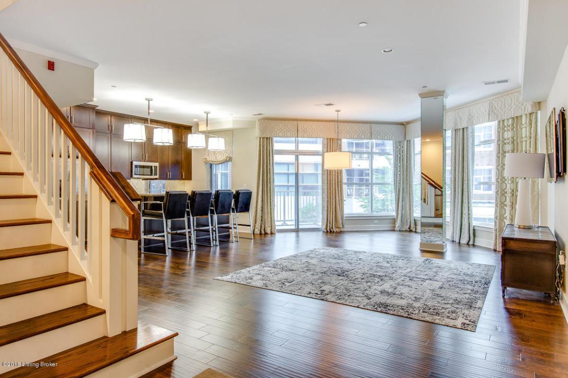 324 Main St - Photo 1