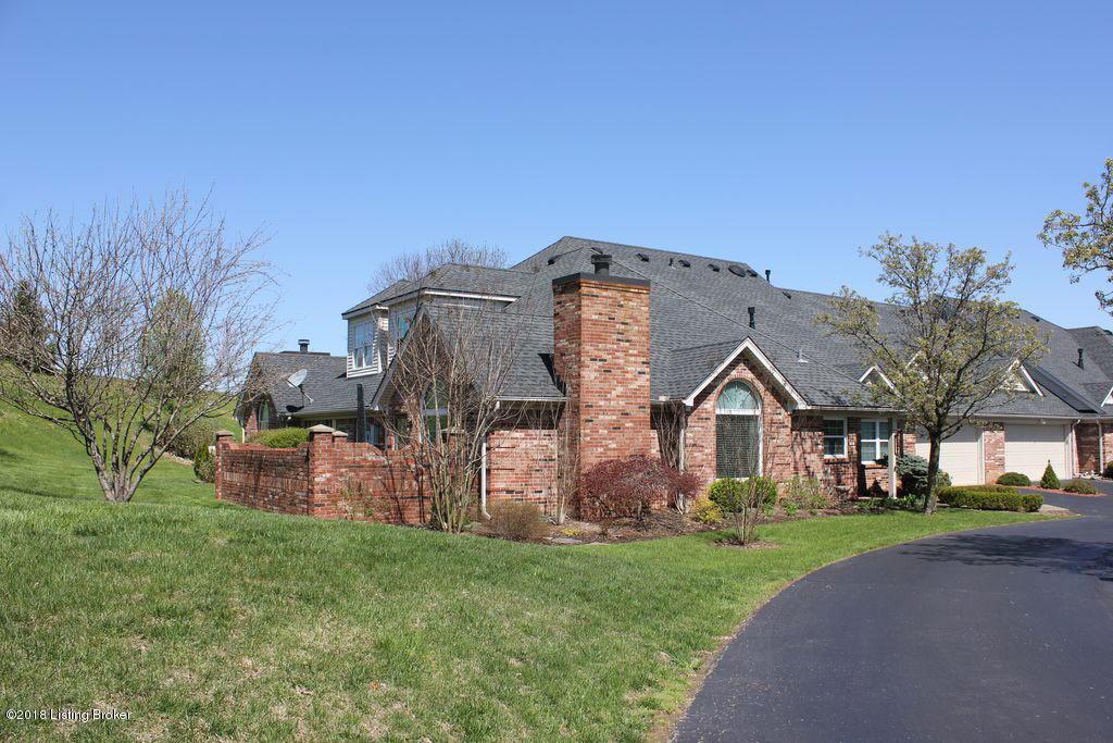 8202 Turnberry Dr - Photo 1