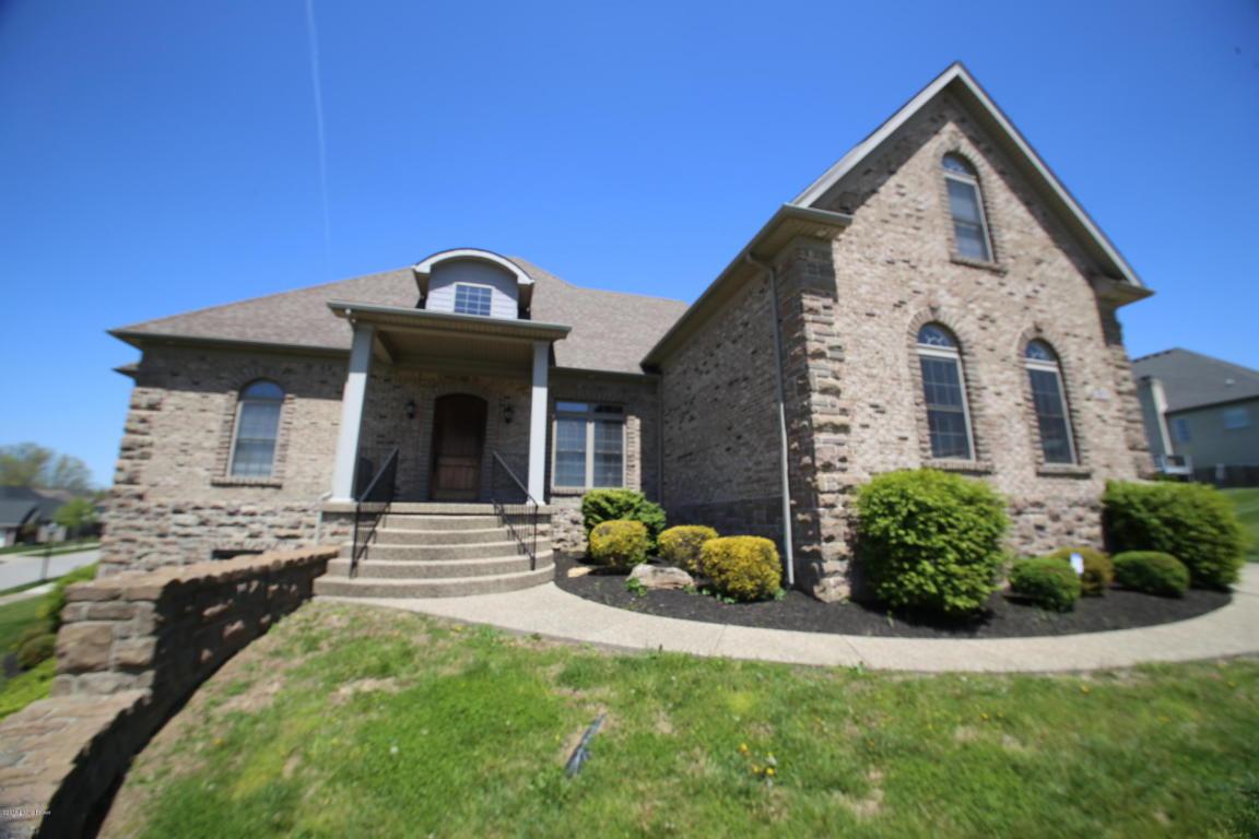 913 Fossil Creek Cir - Photo 1