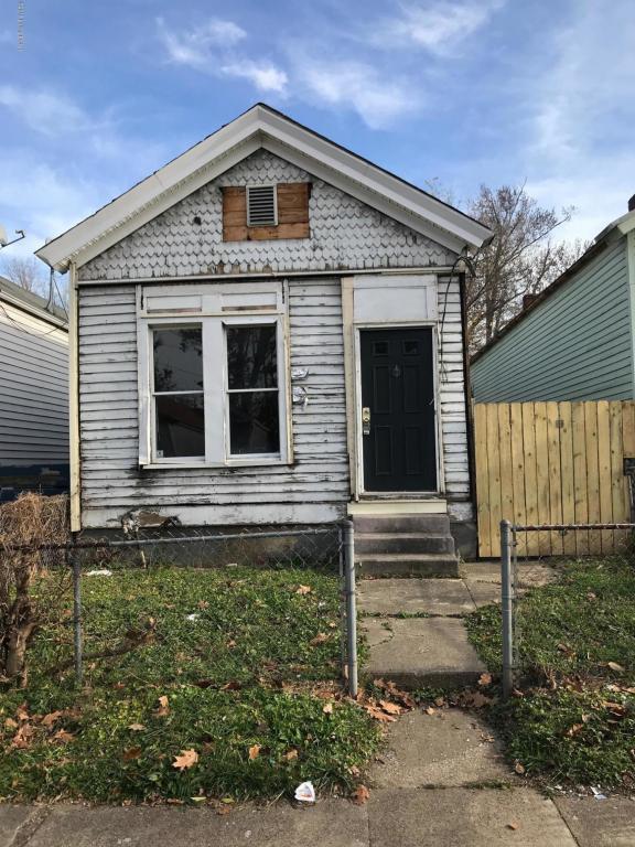 467 29th St - Photo 1