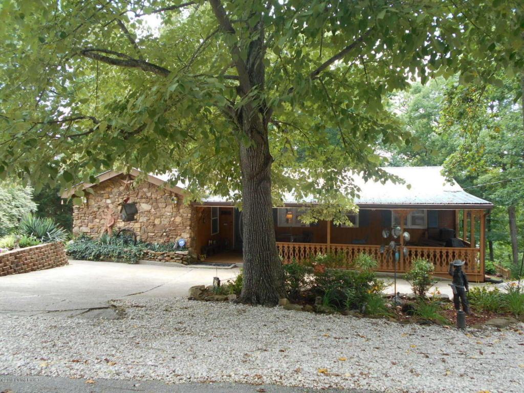 439 Lakewood Dr - Photo 1