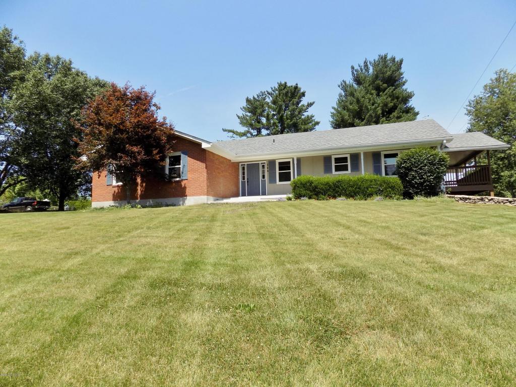 566 Centerview Dr - Photo 1