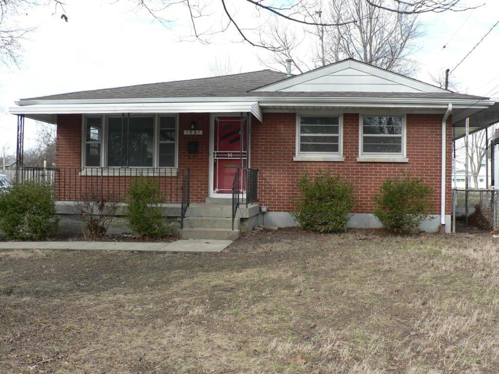 1561 Walter Ave - Photo 1
