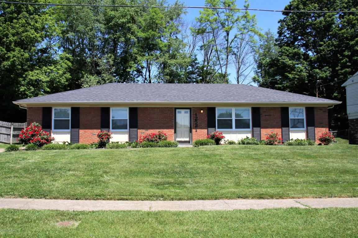 12521 Liveoak Dr - Photo 1