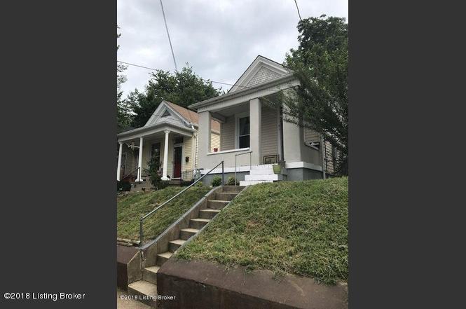 813 Swan St - Photo 1