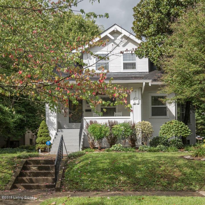 212 Hillcrest Ave - Photo 1