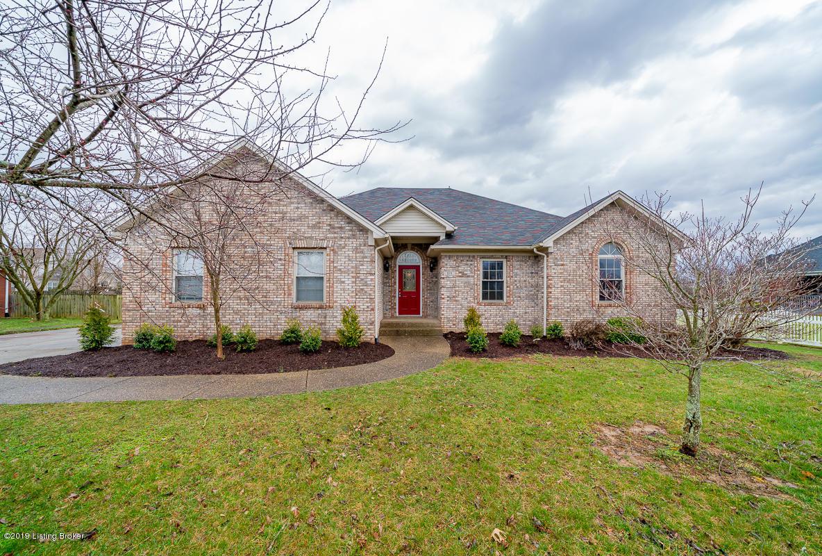 571 Blackberry Cir - Photo 1