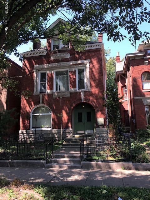 952 6th St - Photo 1