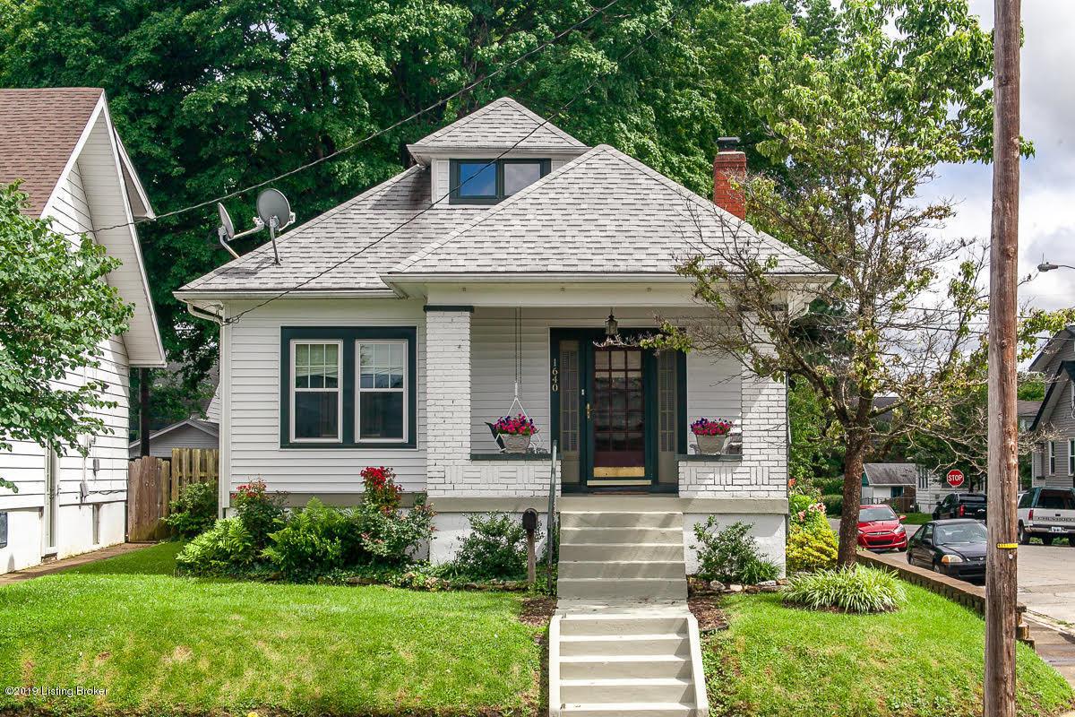 1640 Bonnycastle Ave - Photo 1