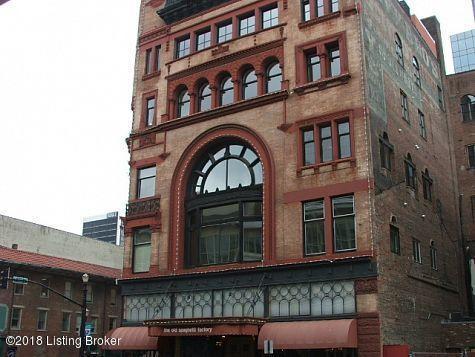 133 3rd St - Photo 1