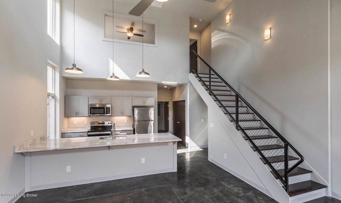 700 Lyndon Lofts Ln - Photo 1