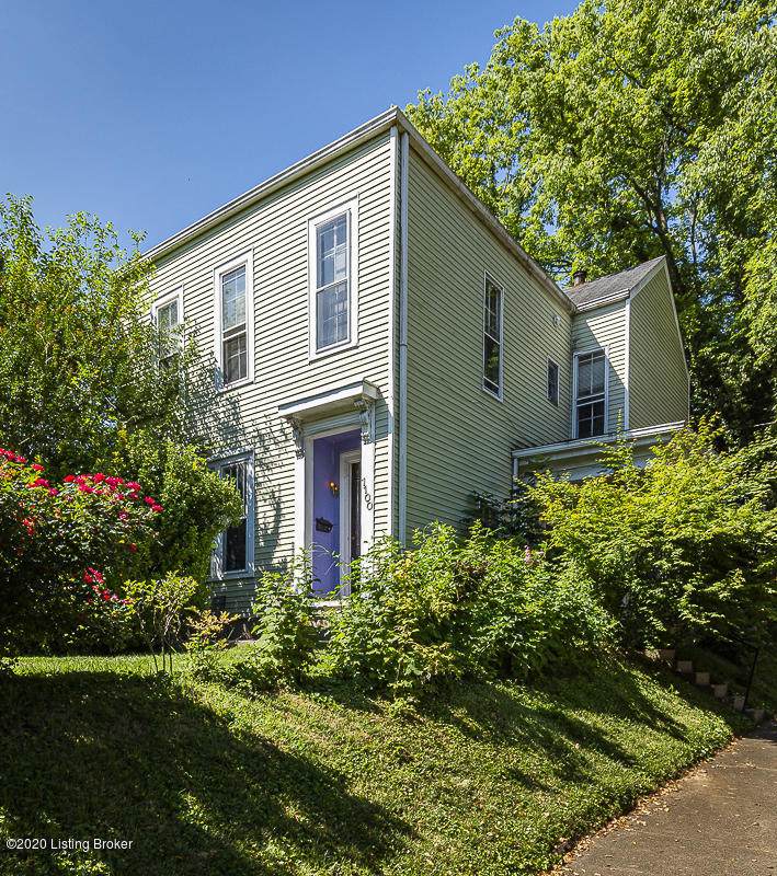 1100 Baxter Ave - Photo 1