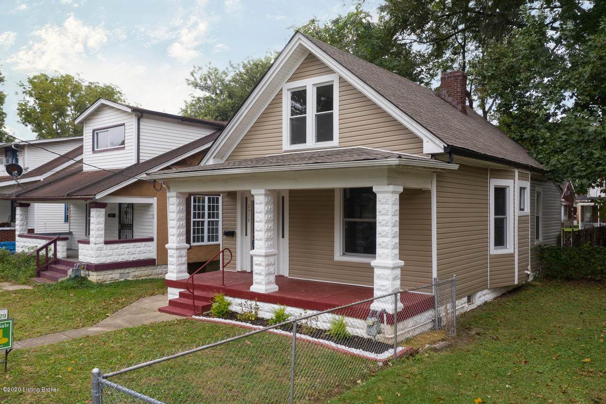 2330 Lee St - Photo 1