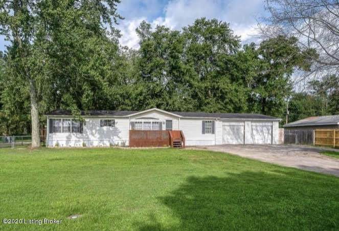 335 Evergreen St - Photo 1