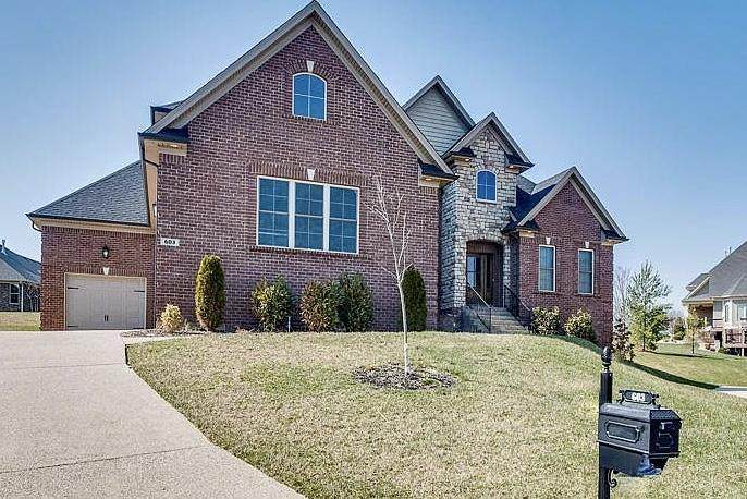 603 Weymuth Pl - Photo 1