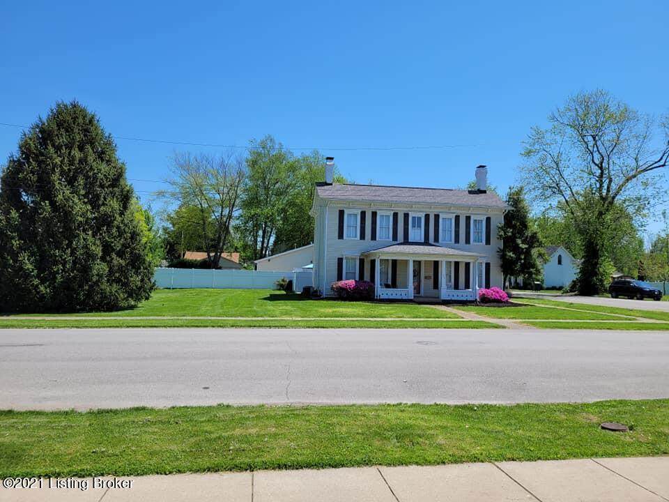 315 Fifth St - Photo 1