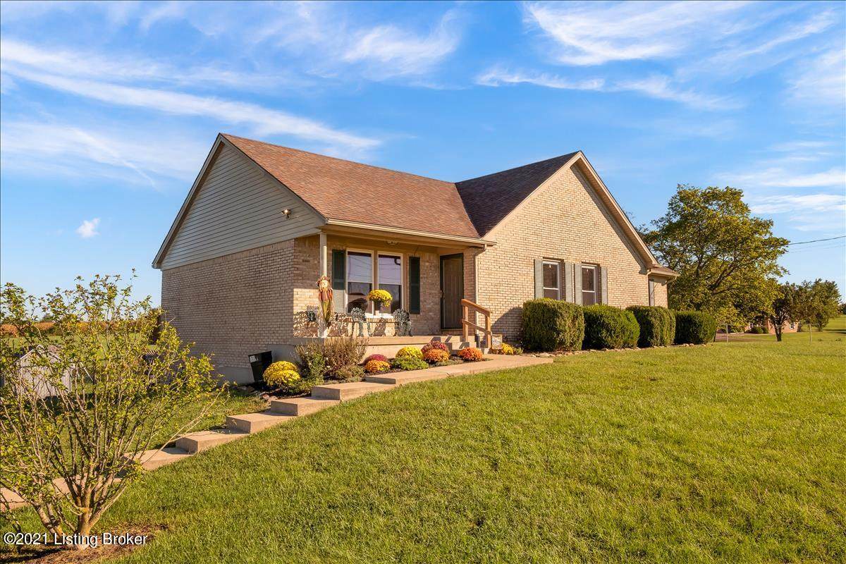 3916 Ballardsville Rd - Photo 1