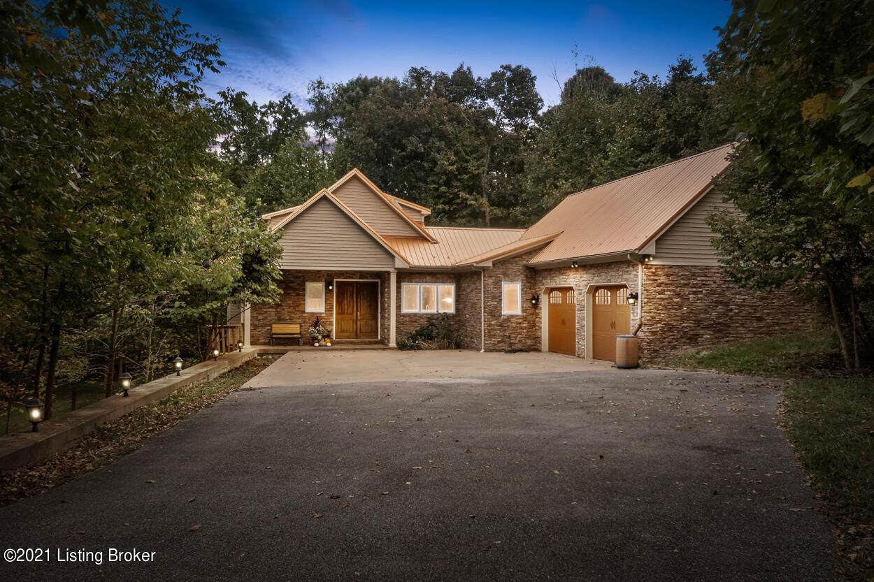 1459 Pigeon Fork Rd - Photo 1