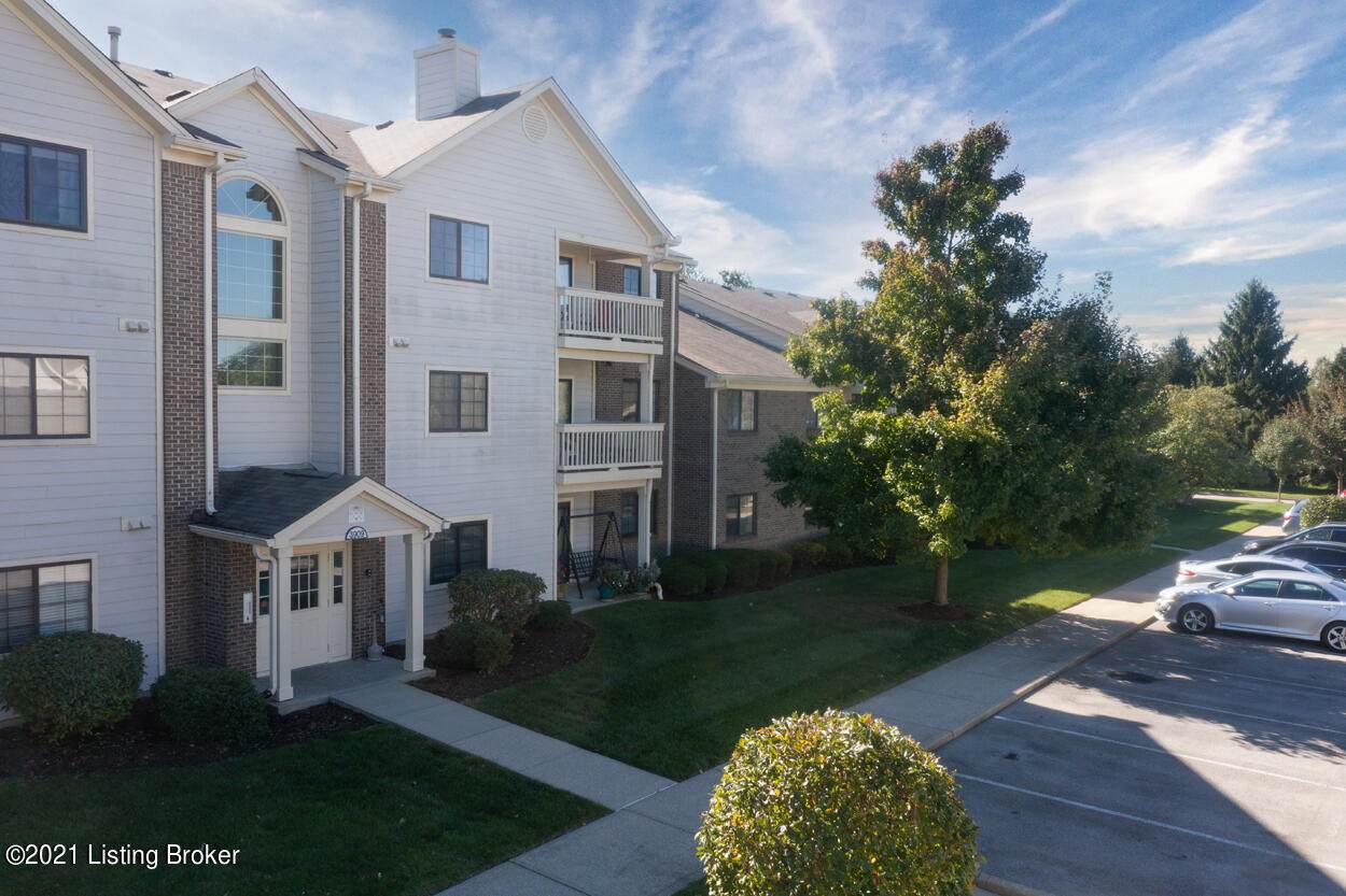 3909 Yardley Ct - Photo 1