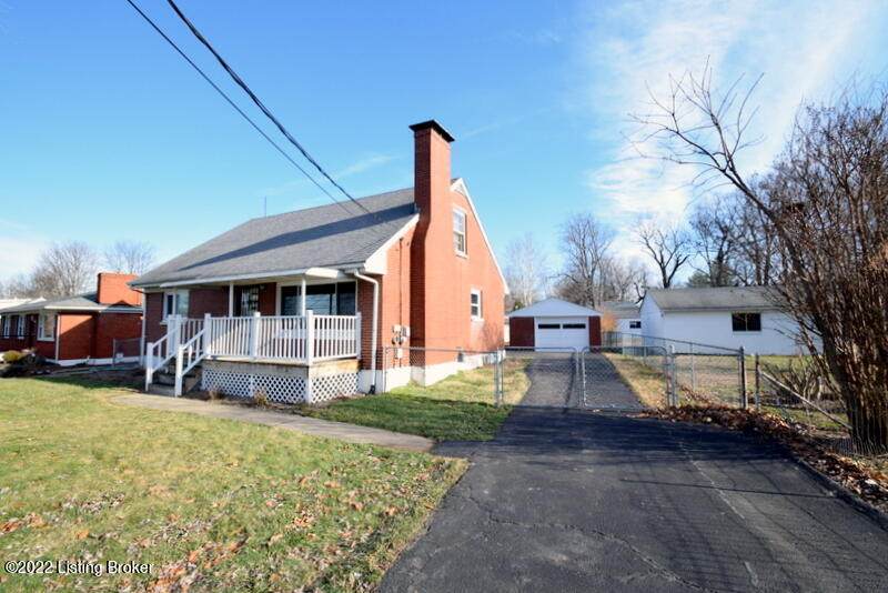 8630 Glaser Ln - Photo 1