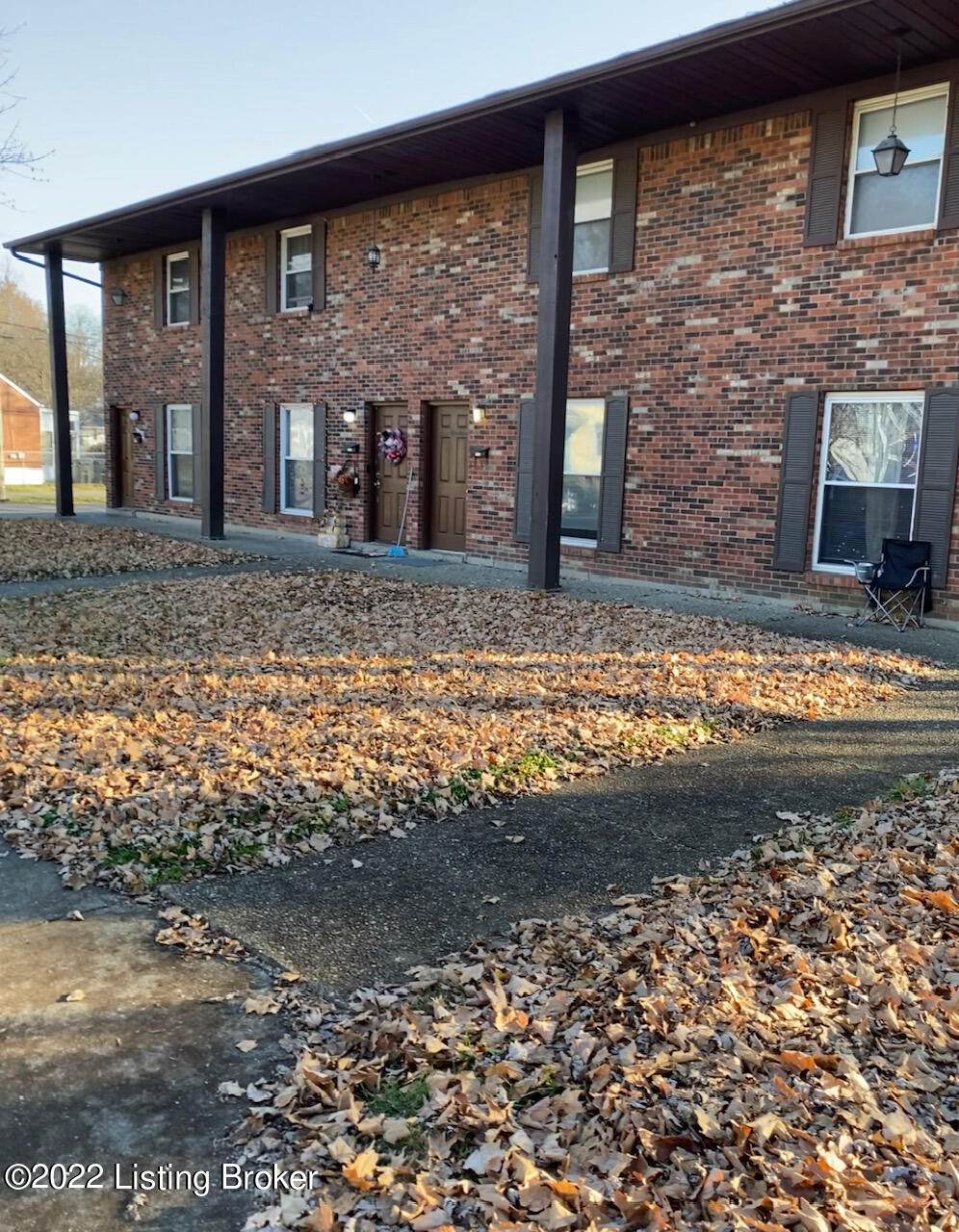 116 Ashland Ave - Photo 1