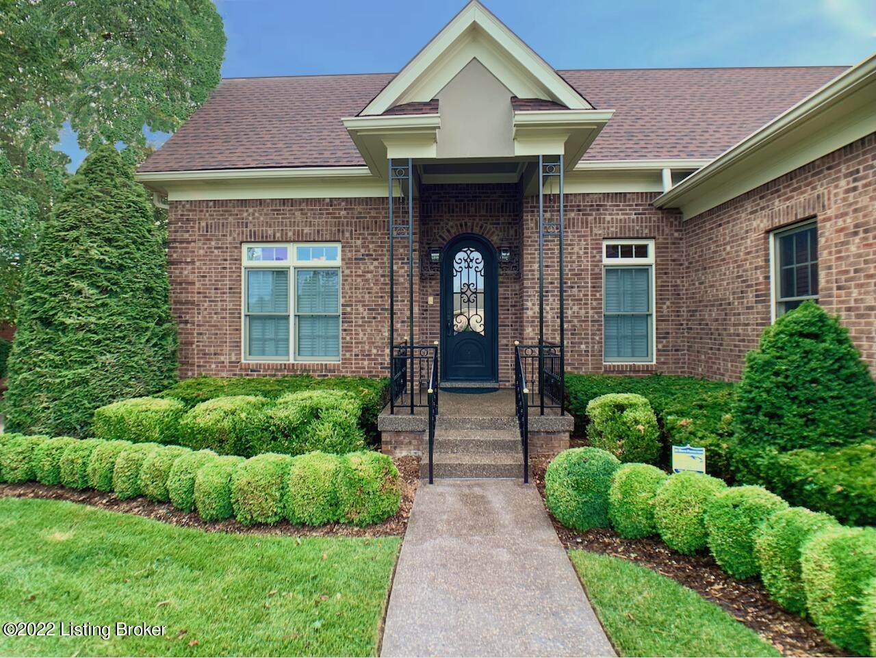 2724 Alia Cir - Photo 1