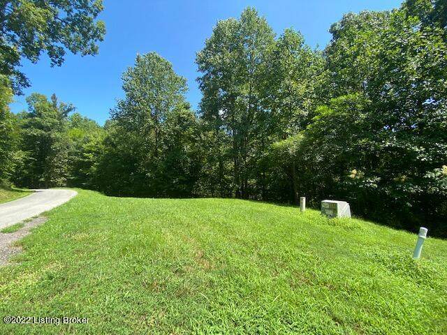 17 White Oak Ln - Photo 1
